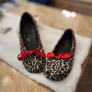 Women's cheetah Demonia Size 11